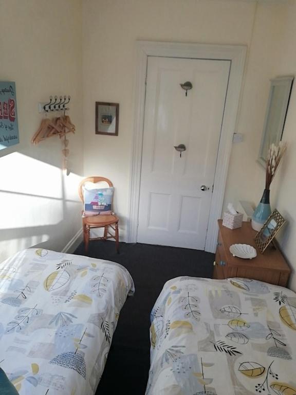 شقة A Summer Place - Spacious Maisonette, Central Whitby, Sleeps 4, Close To Amenities المظهر الخارجي الصورة